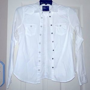 Gorgeous white button down top